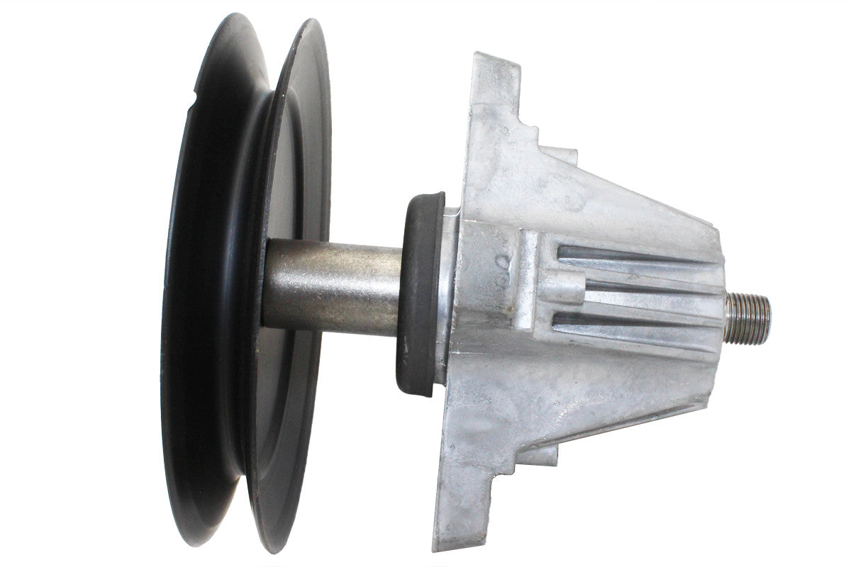 MTD 918-04822B Spdl Asm-Pulley &