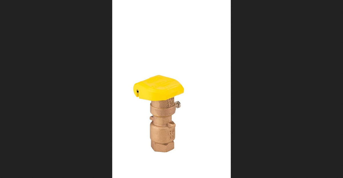 Hunter HQ33DRC 3/4" FPT Red Brass, 2-Piec Quick Coupling Valve Yellow Lid